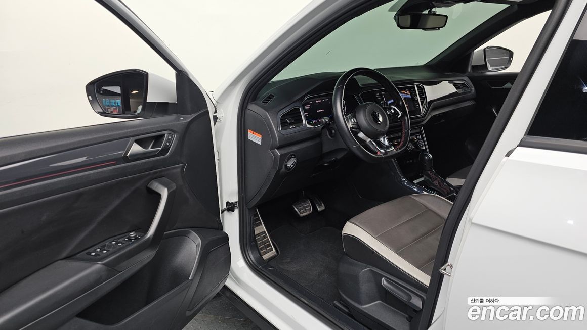 Volkswagen T-Roc 2021