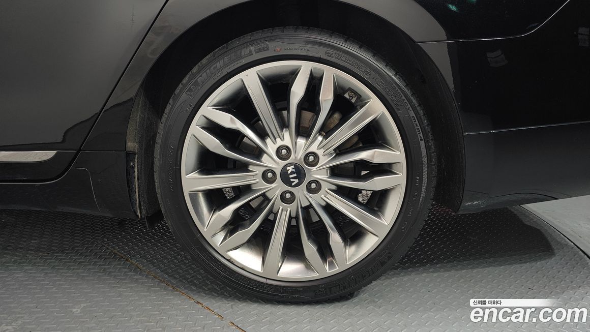 Kia K7 2020