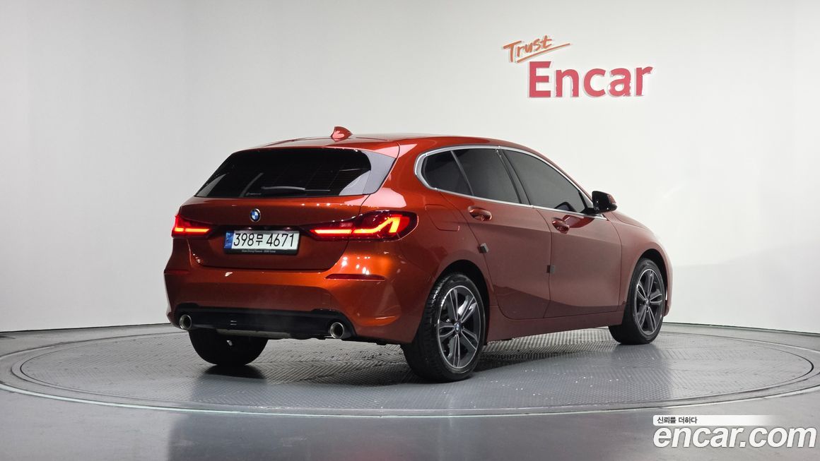 BMW 1-Series 2021