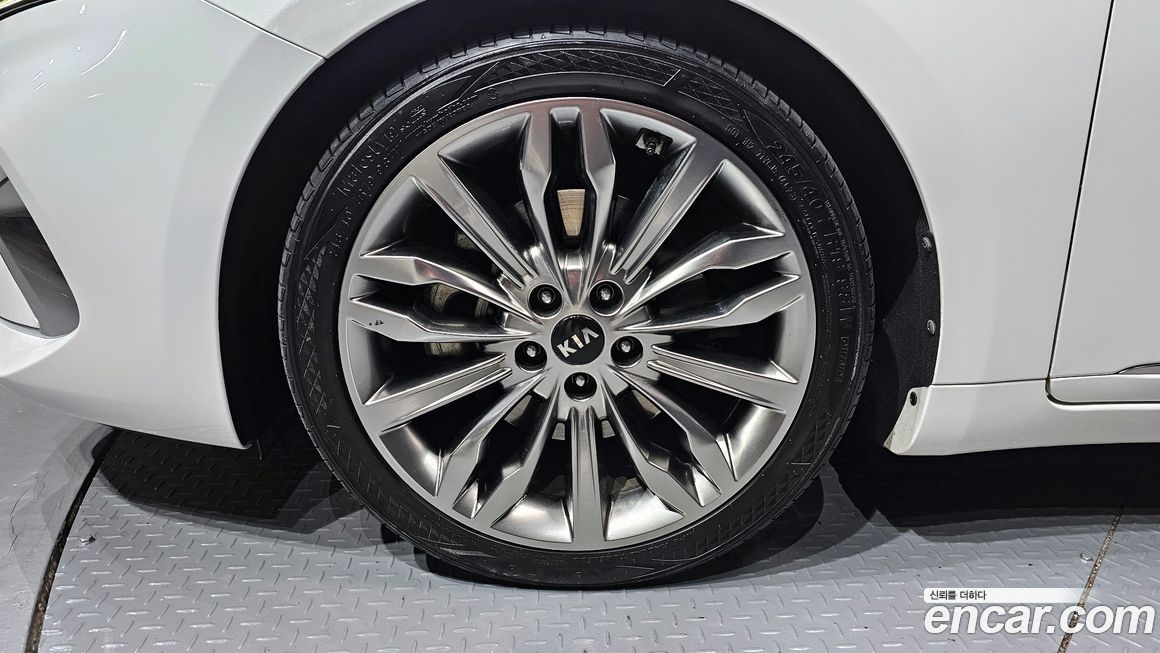 Kia K7 2020