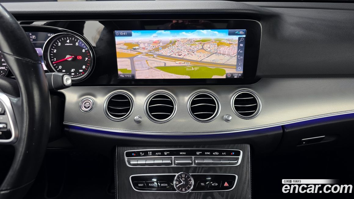 Mercedes-Benz E-Class 2020