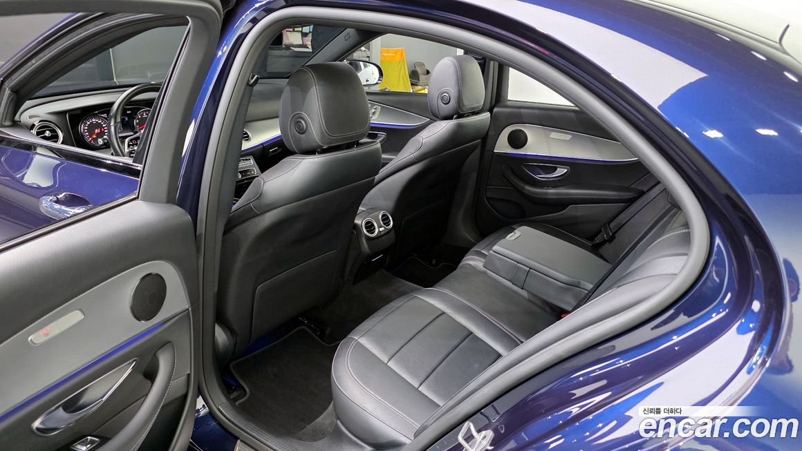 Mercedes-Benz E-Class 2020