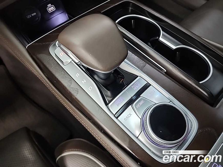 Kia K9 2019