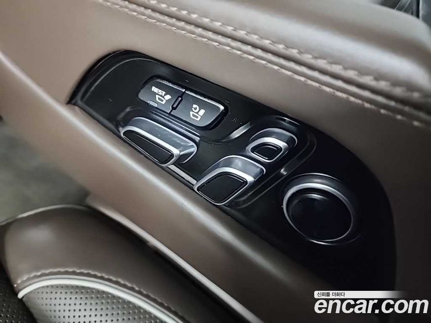 Kia K9 2019