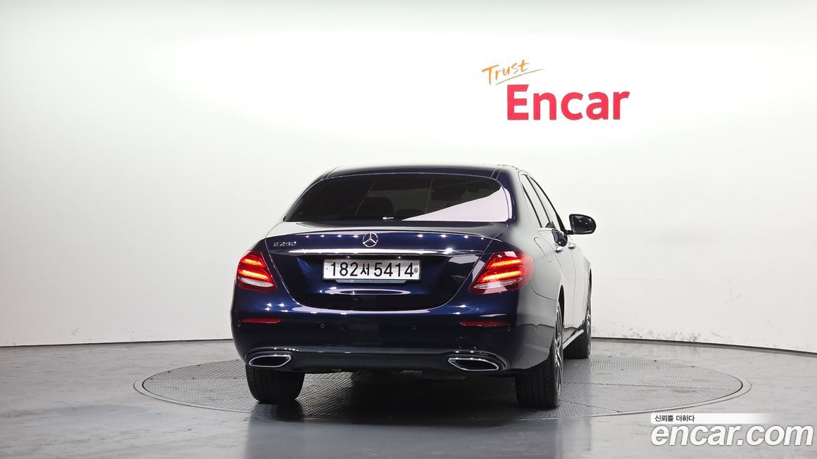 Mercedes-Benz E-Class 2020