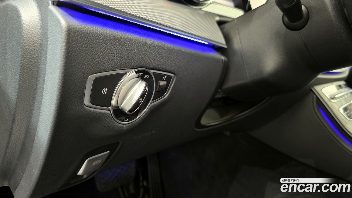 Mercedes-Benz E-Class 2020