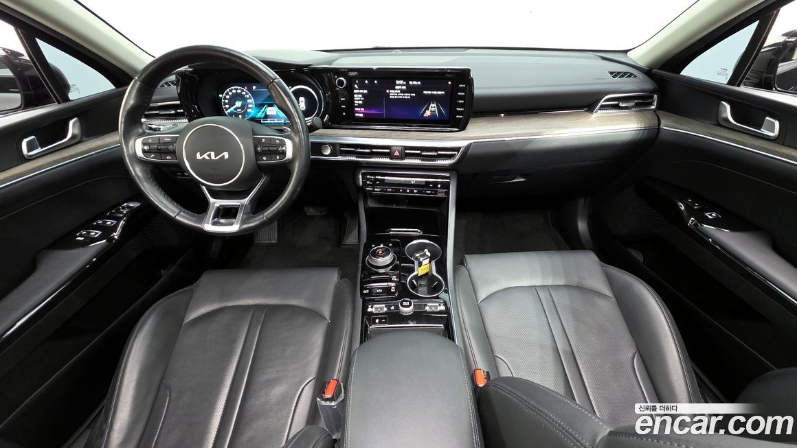 Kia K5 2023