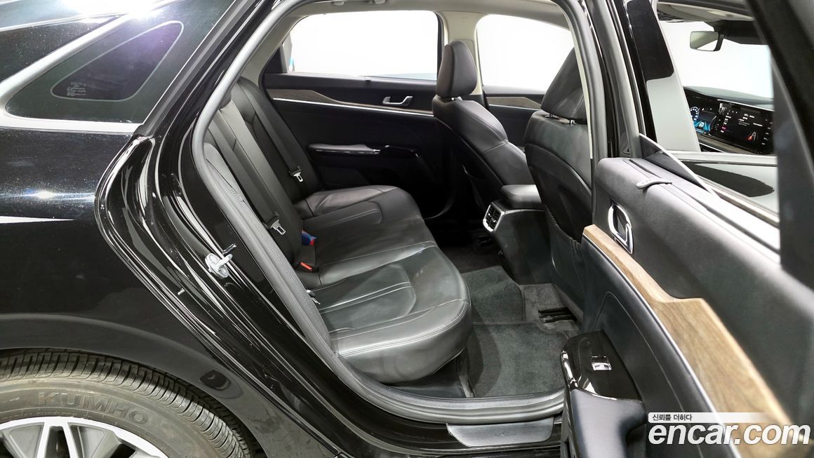Kia K5 2023