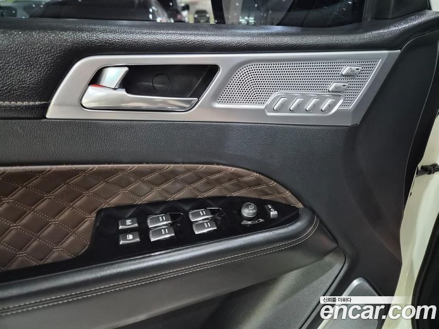 KG_Mobility_Ssangyong Rexton 2021