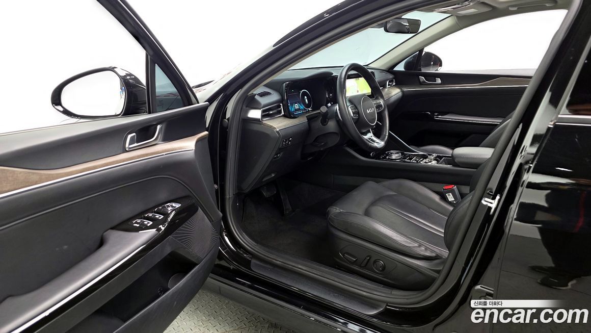 Kia K5 2023