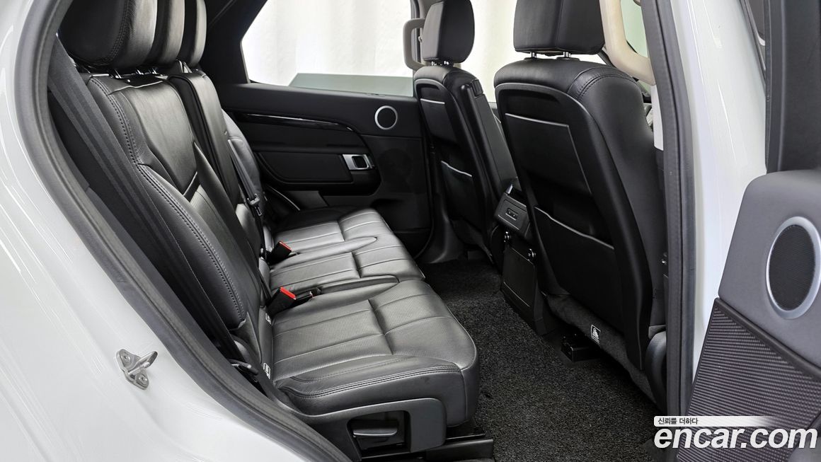 Land Rover Discovery 2019