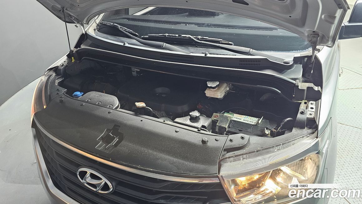 Hyundai Starex 2019