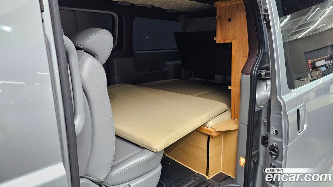 Hyundai Starex 2019