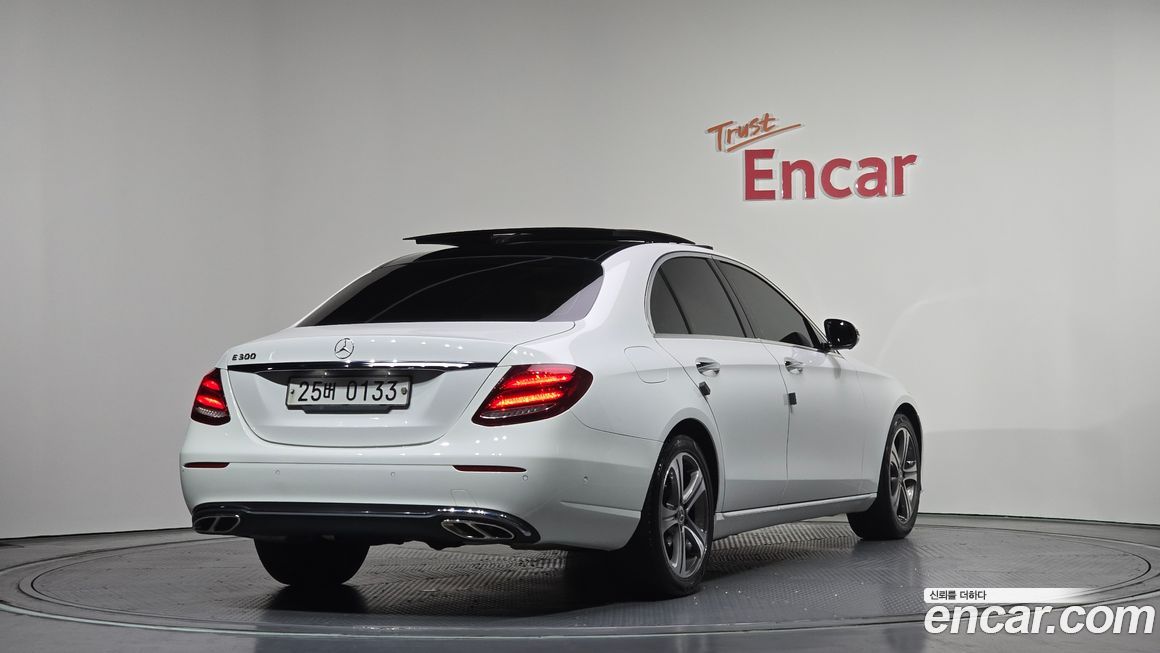 Mercedes-Benz E-Class 2017