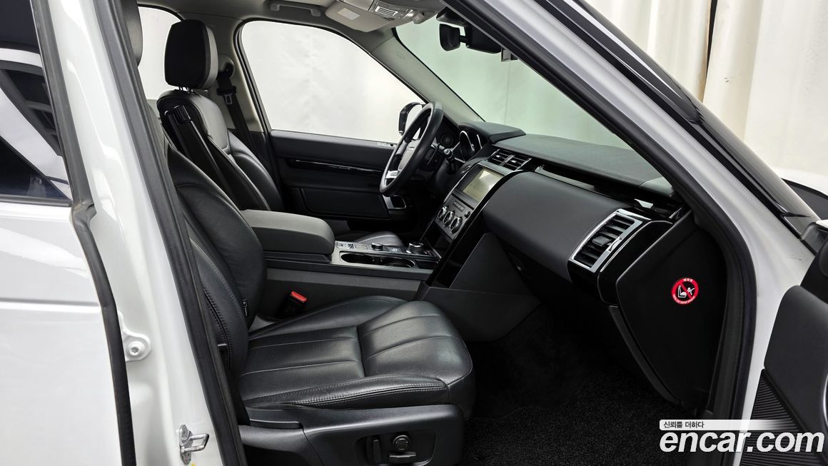 Land Rover Discovery 2019