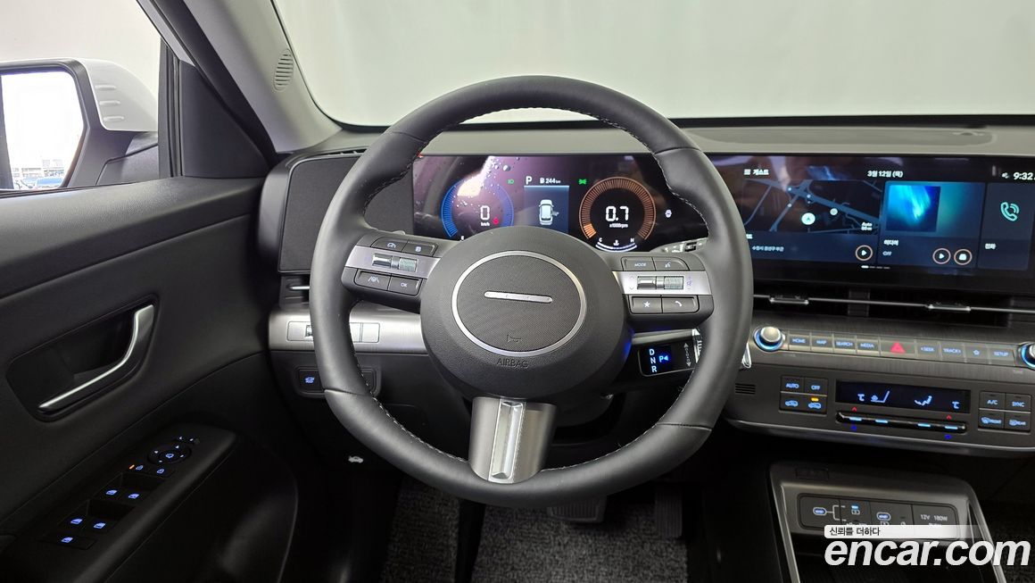 Hyundai Kona 2025