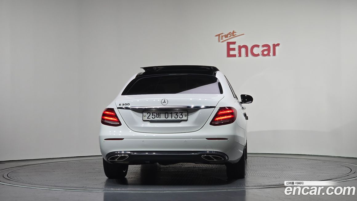 Mercedes-Benz E-Class 2017