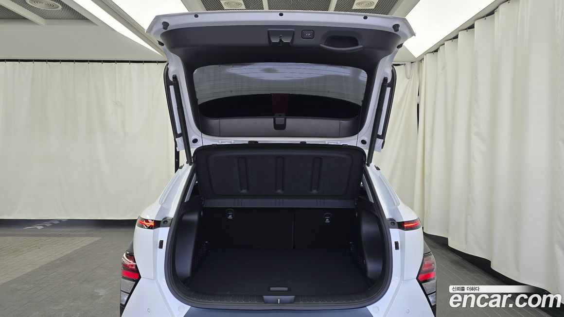 Hyundai Kona 2025