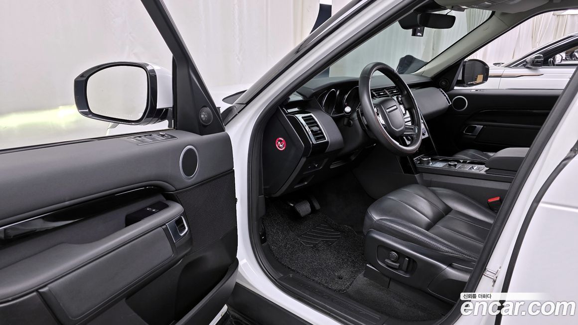 Land Rover Discovery 2019