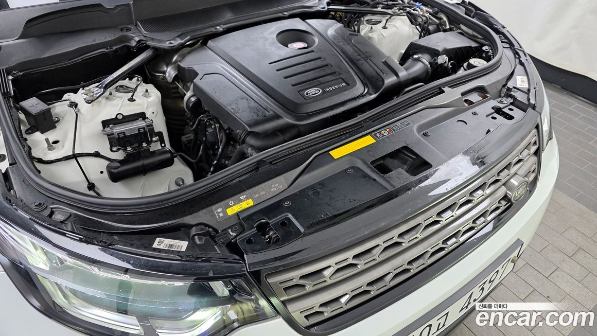 Land Rover Discovery 2019