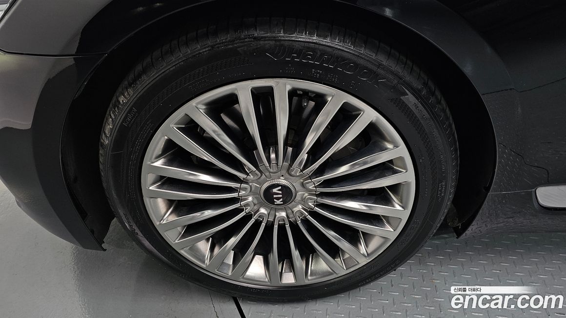 Kia K9 2019