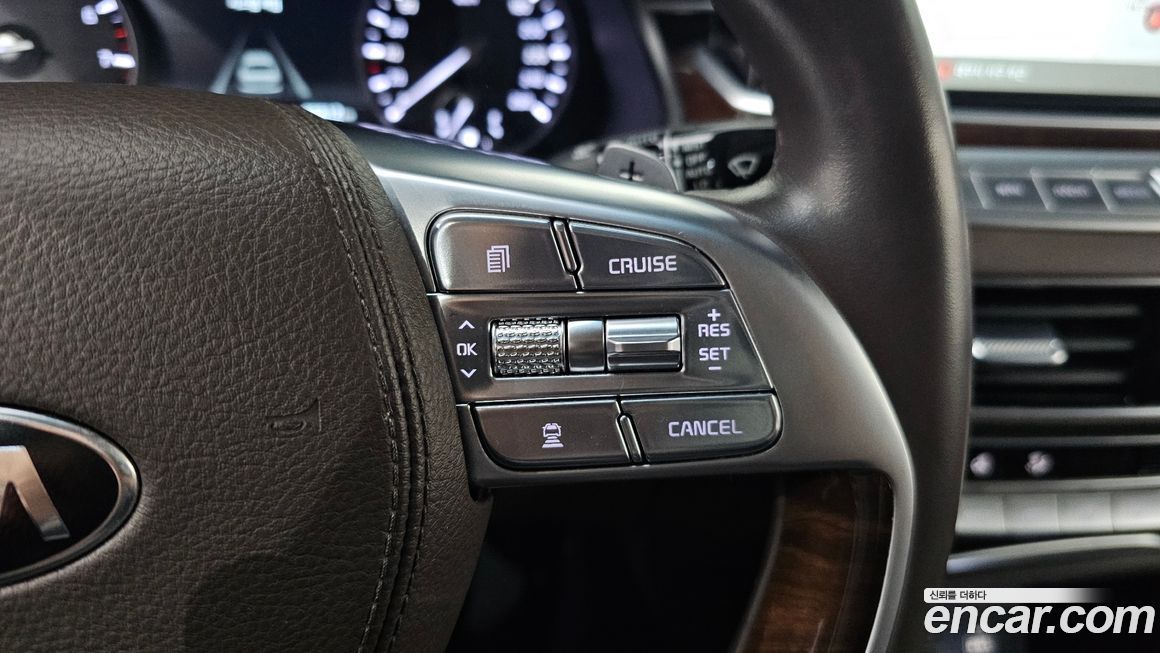 Kia K9 2019