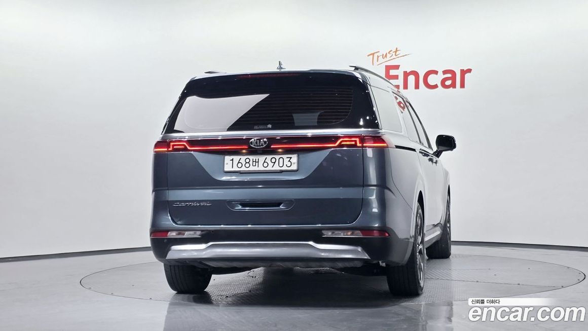 Kia Canival 2021