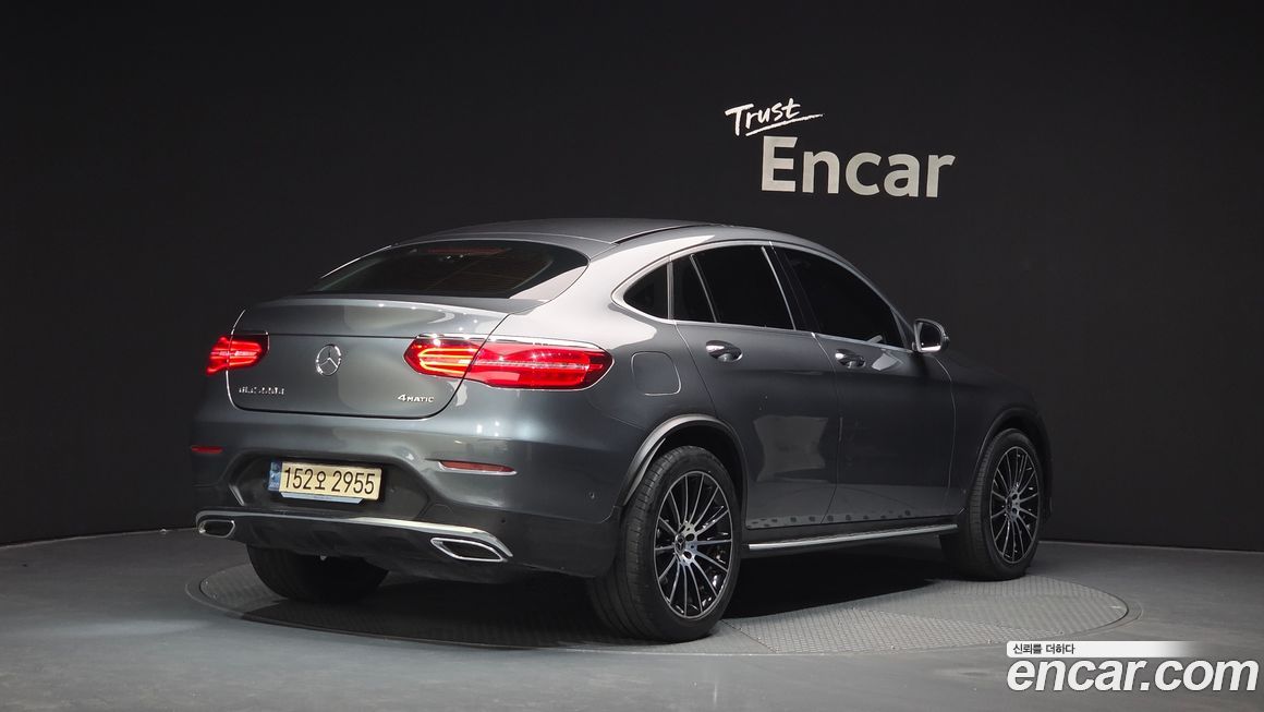 Mercedes-Benz GLC-Class 2018