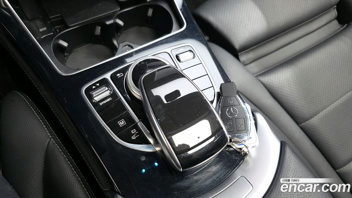 Mercedes-Benz GLC-Class 2019