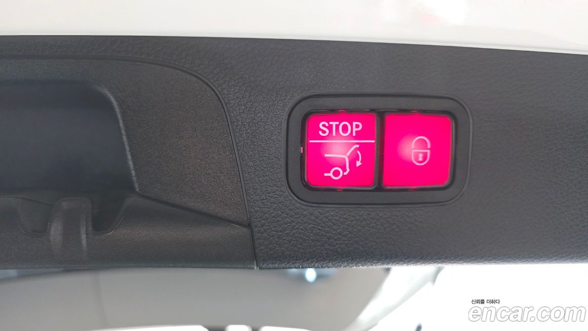 Mercedes-Benz GLC-Class 2019