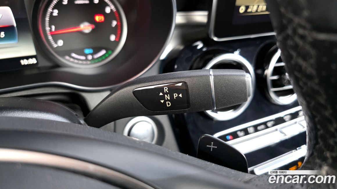 Mercedes-Benz GLC-Class 2019