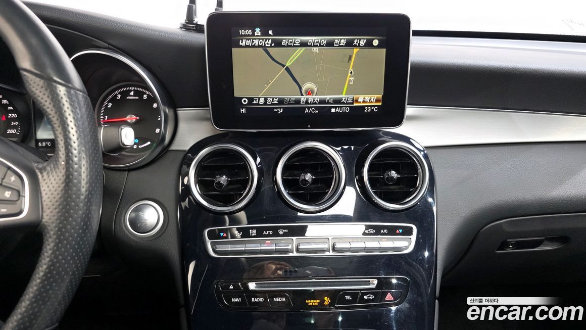 Mercedes-Benz GLC-Class 2019