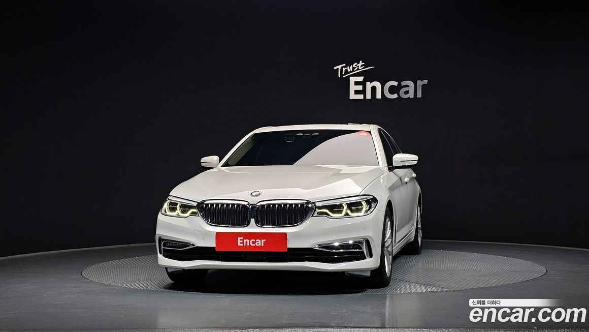 BMW 5-Series 2019