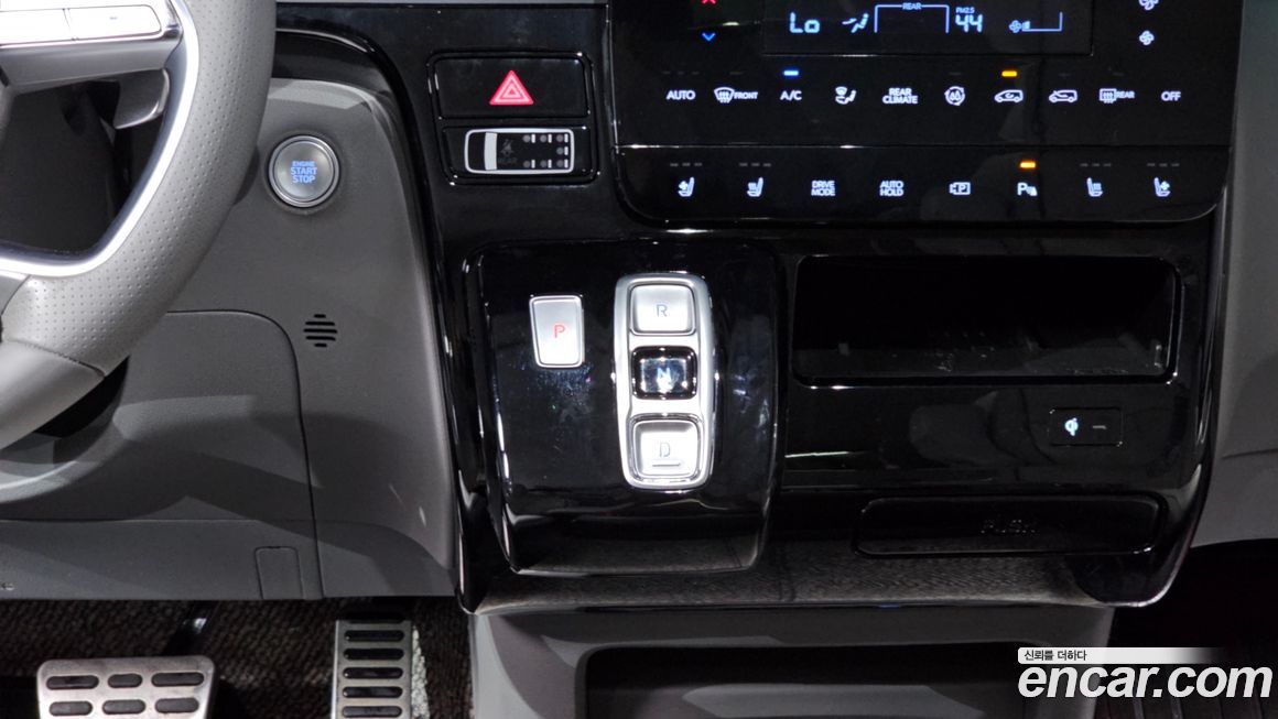 Hyundai Staria 2022