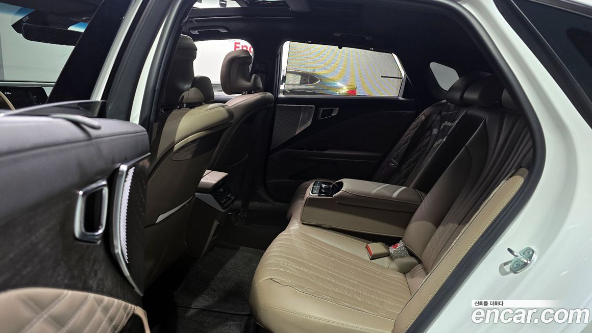 Kia K8 2023