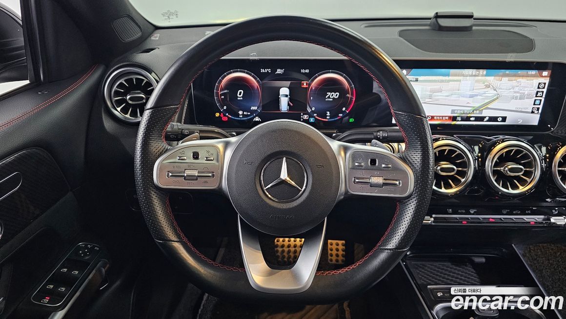 Mercedes-Benz GLB-Class 2020