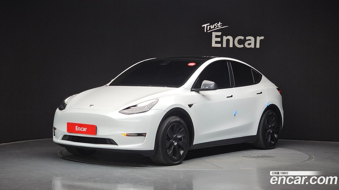 Tesla Model Y 2021