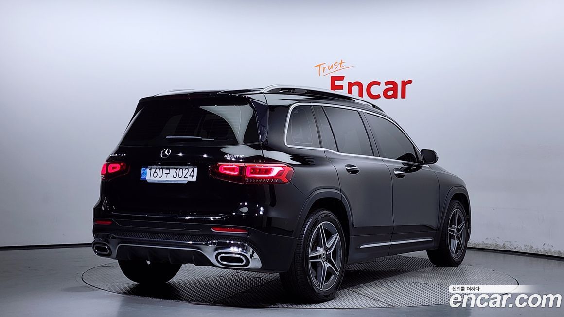 Mercedes-Benz GLB-Class 2020