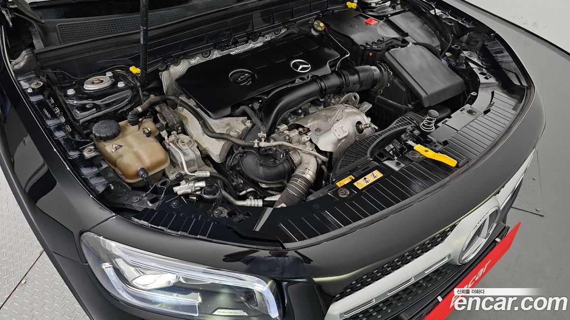 Mercedes-Benz GLB-Class 2020