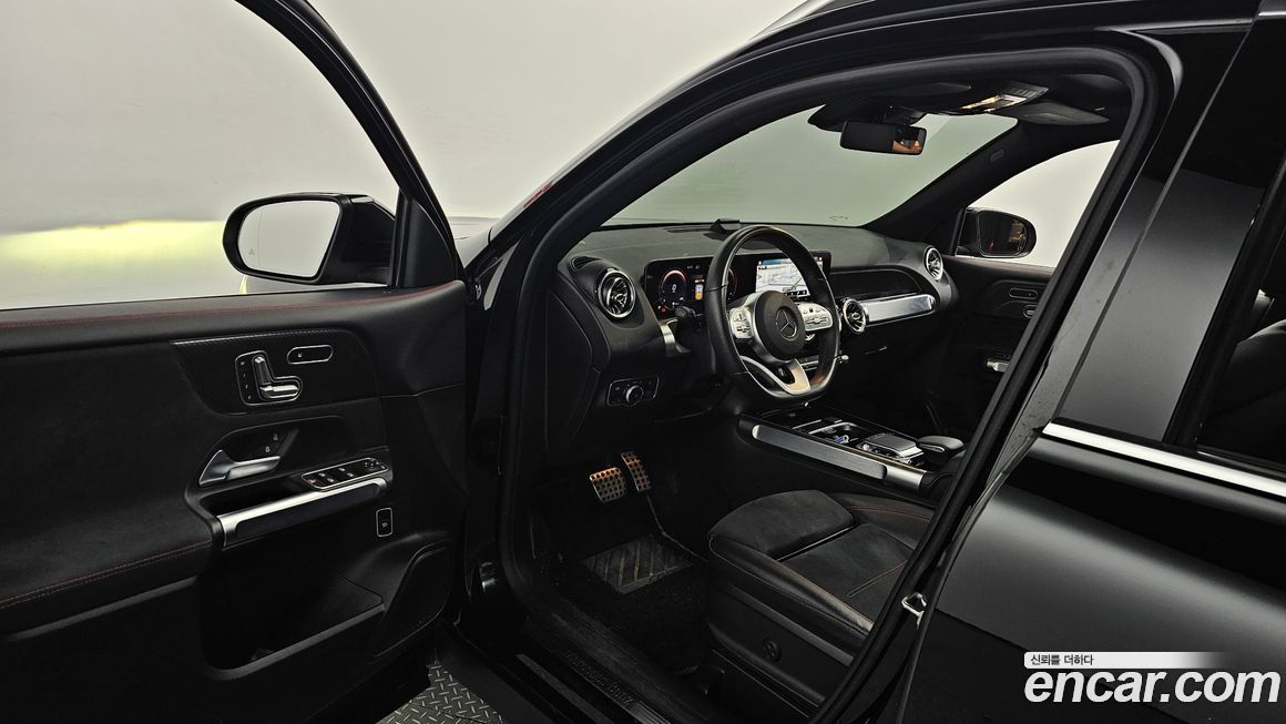 Mercedes-Benz GLB-Class 2020