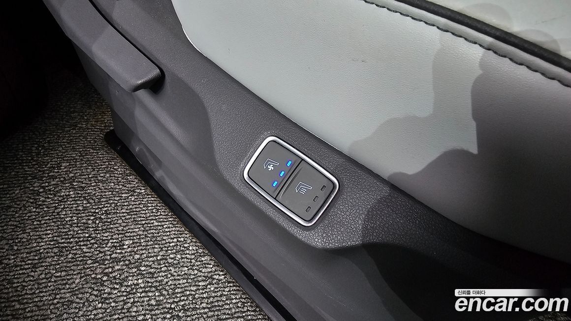 Hyundai Staria 2022