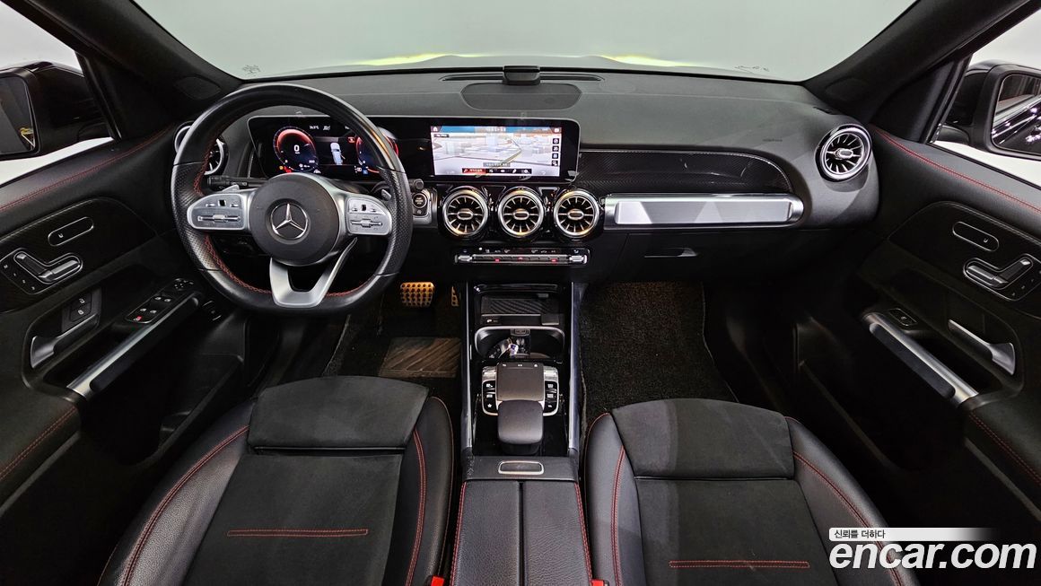 Mercedes-Benz GLB-Class 2020