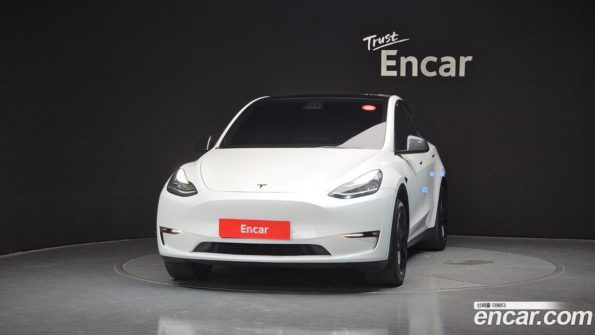 Tesla Model Y 2021