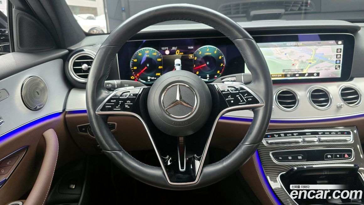 Mercedes-Benz E-Class 2021