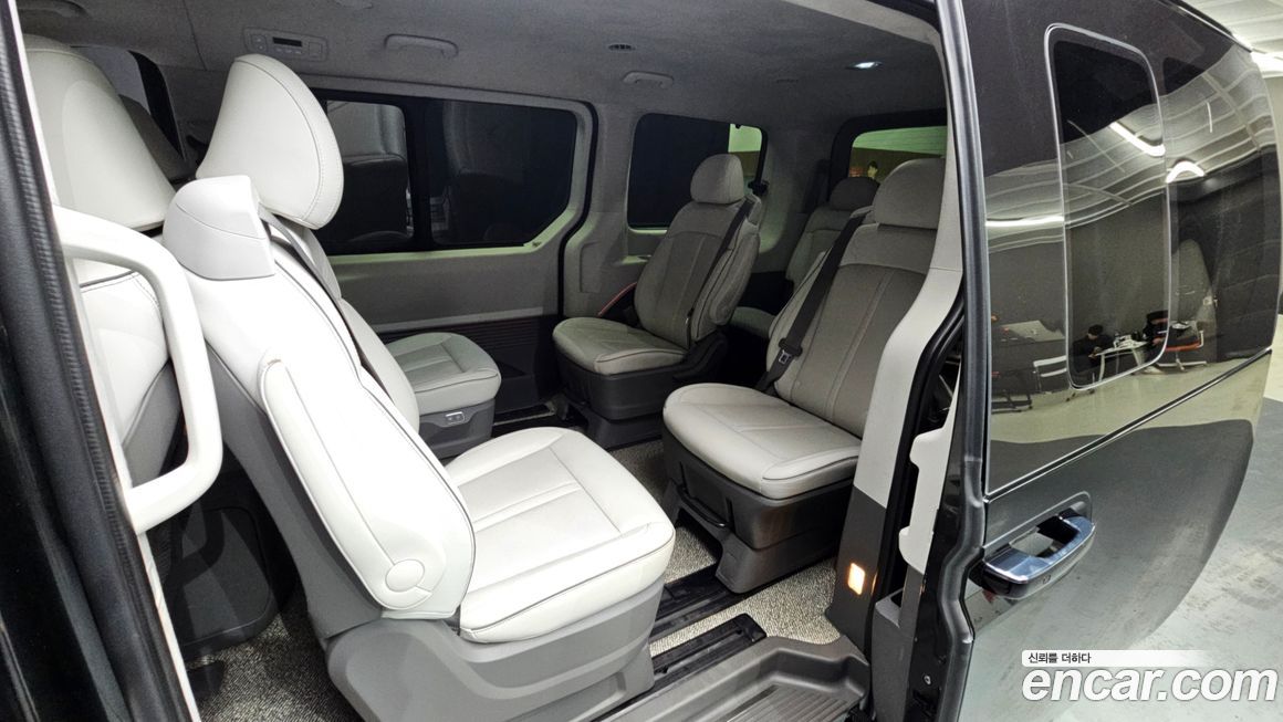 Hyundai Staria 2022