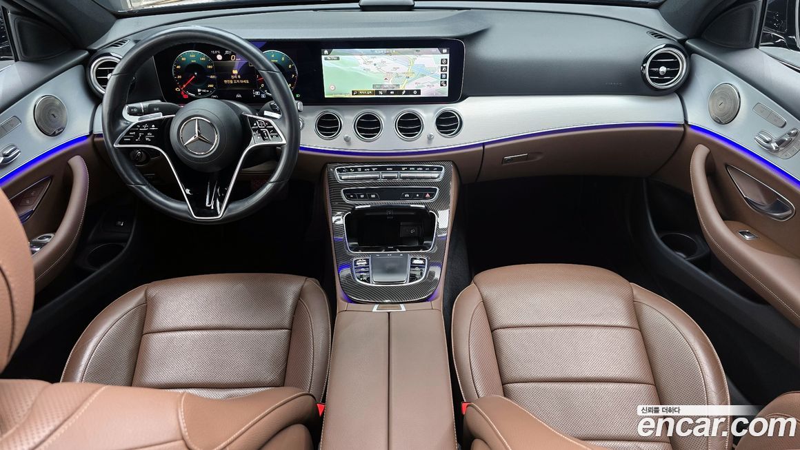 Mercedes-Benz E-Class 2021