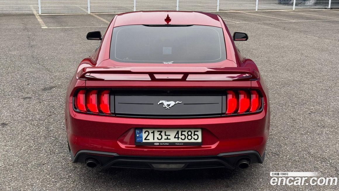 Ford Mustang 2021