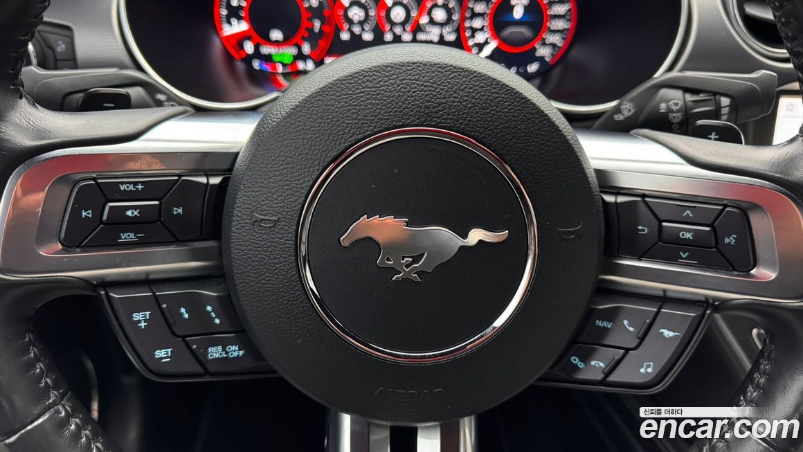 Ford Mustang 2021