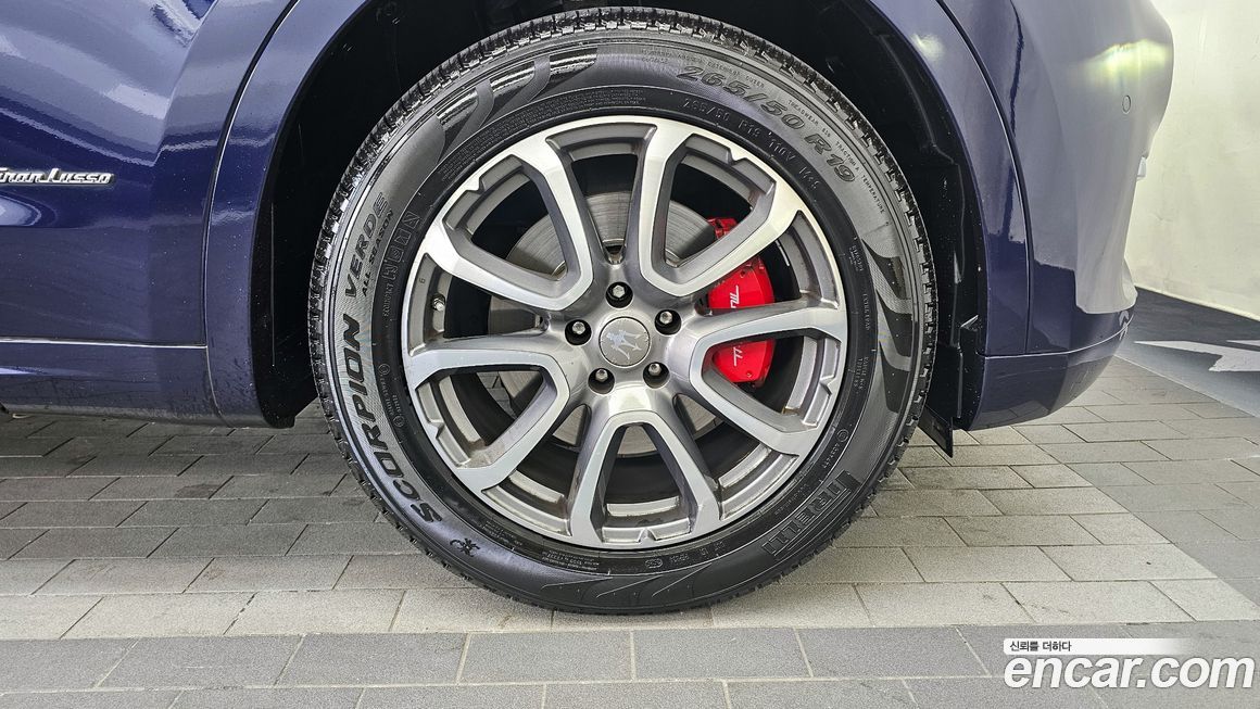 Maserati Levante 2019