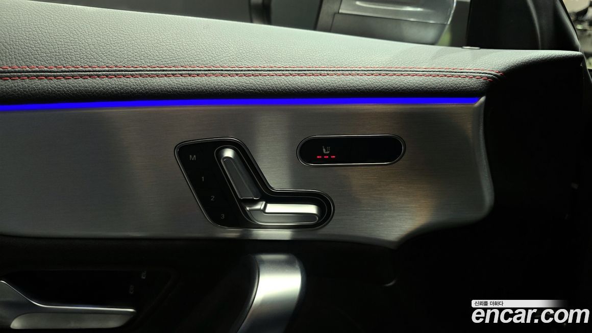 Mercedes-Benz CLA-Class 2021